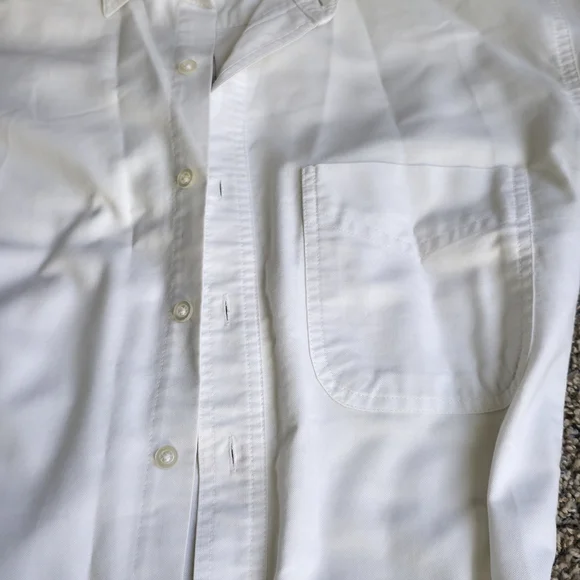 White Overzise Button-Down Shirt  Edgy Look , Office Wear,Layered Stayle - Picture 3 of 8